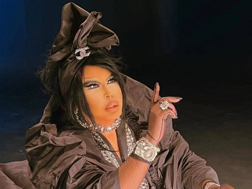 Türk Müziğinin divası Bülent Ersoy makyajsız yakalandı! Görenler tanıyamadı - Resim: 17